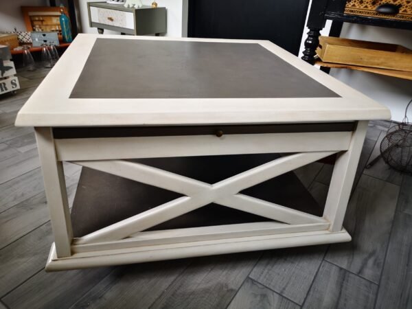 Table basse carrée patinée – Image 3