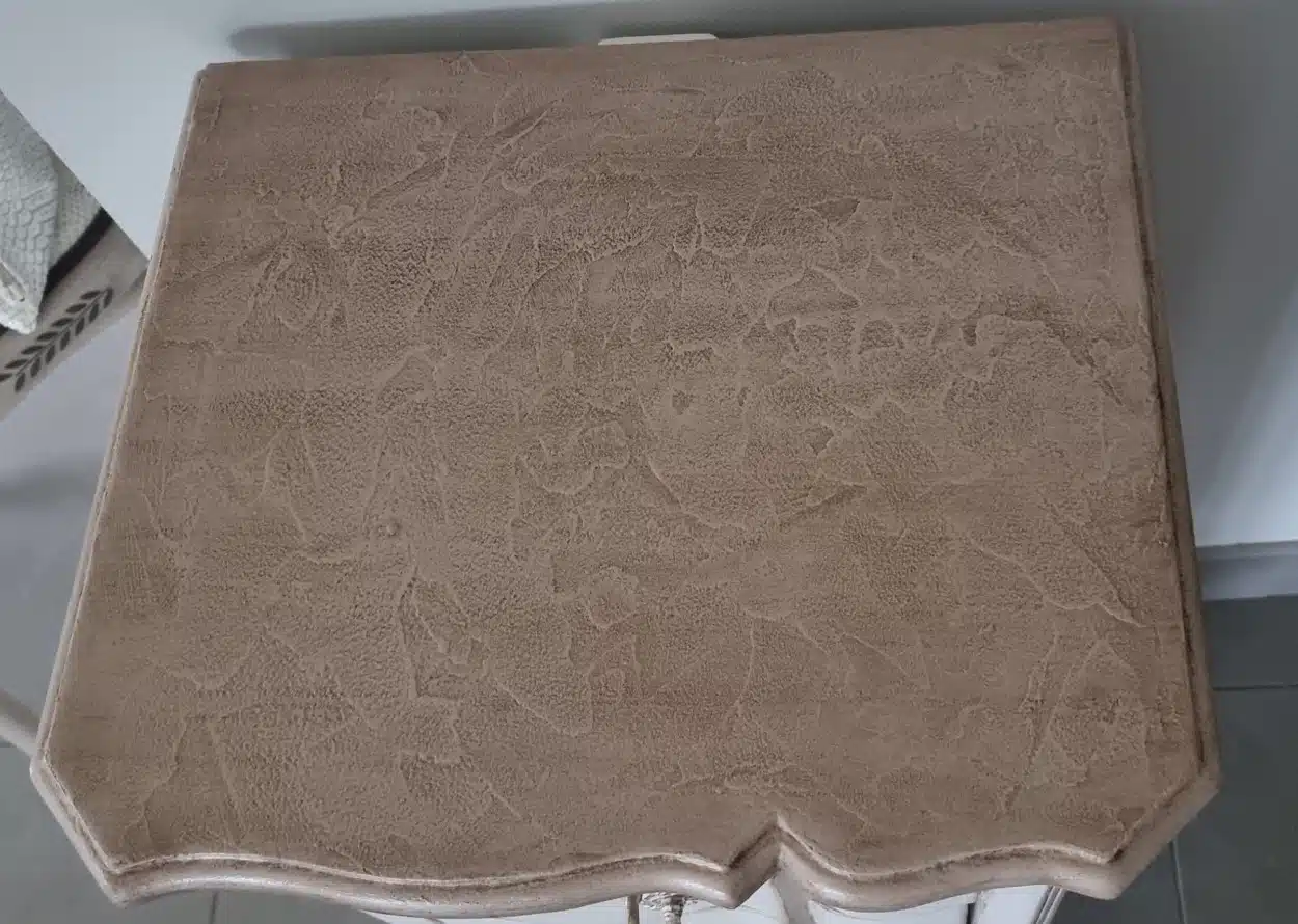 Chiffonnier / coiffeuse style Louis XV personnalisé “Romantique” – Image 3