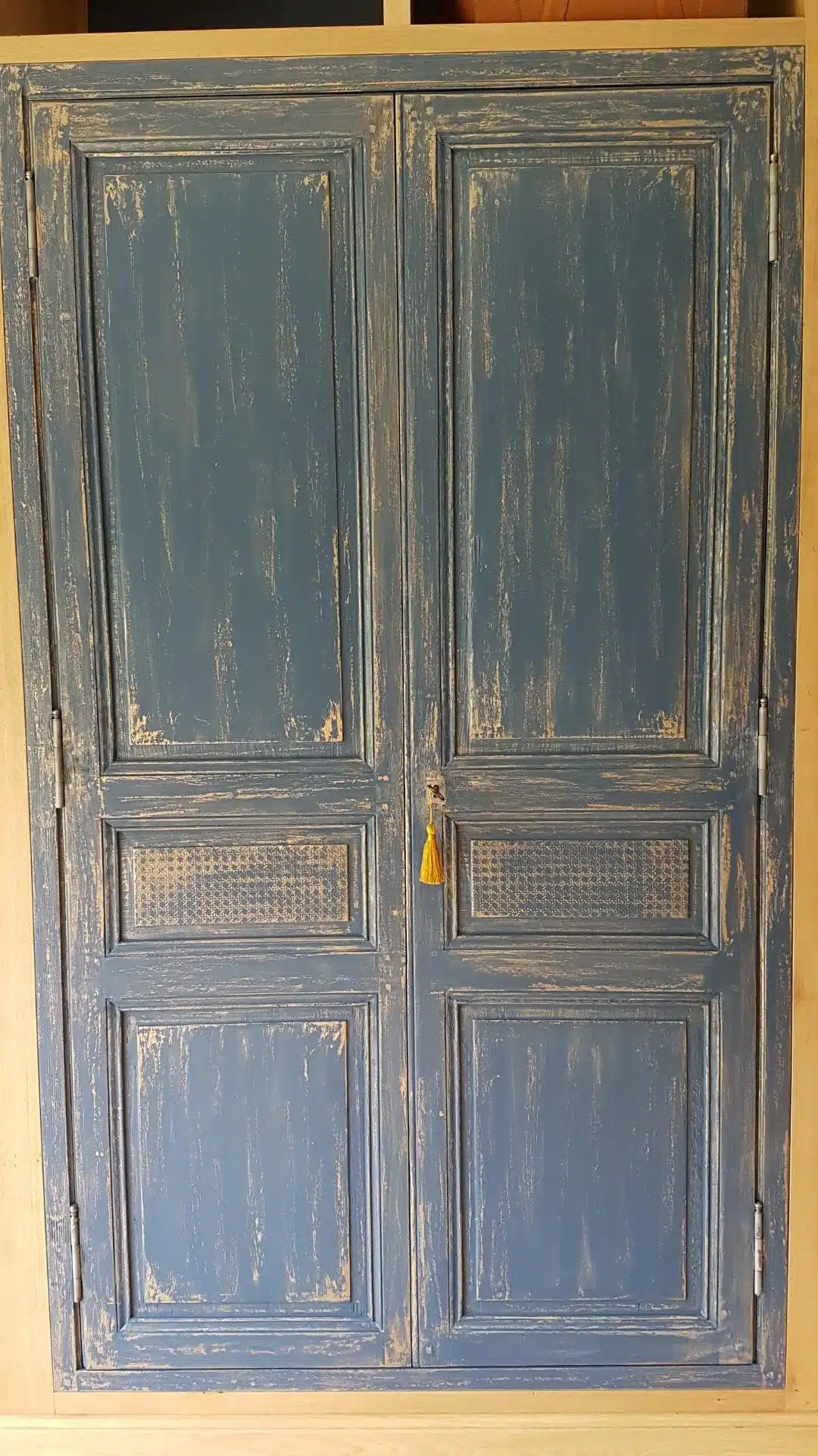 Anciennes portes personnalisées pour dressing finition “shabby” – Image 3