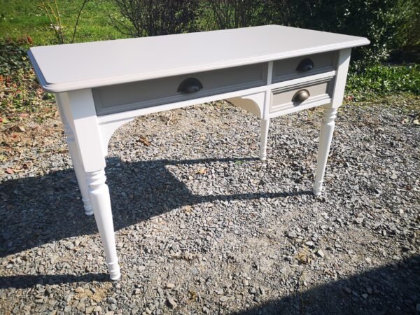 Bureau merisier style Louis Philippe bicolore