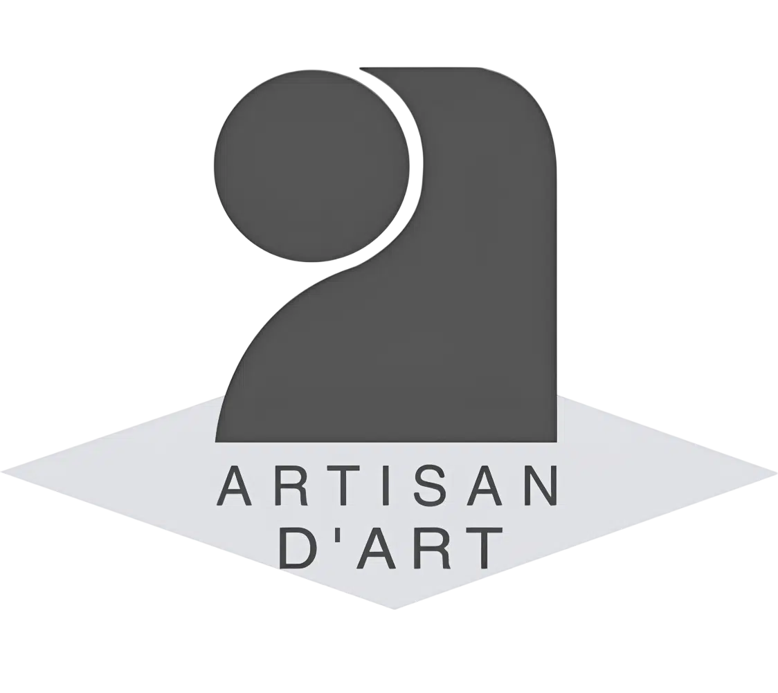 10 ans Relooking de meubles anciens en bois Laval